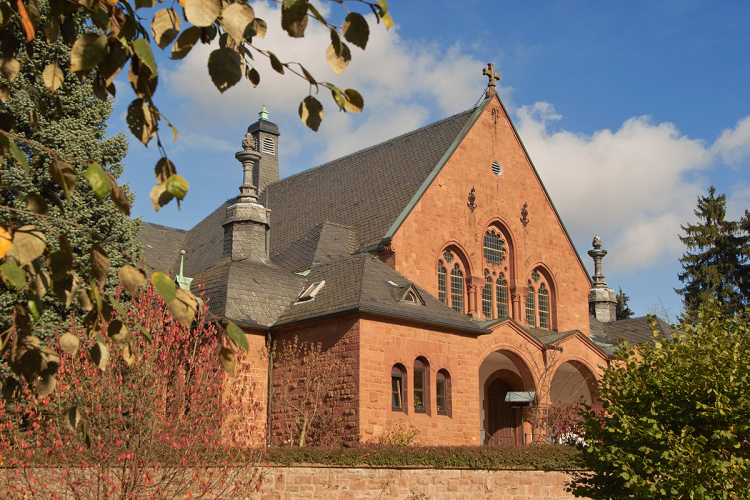 © Stadt Kaiserslautern Gebäude auf dem Hauptfriedhof © Stadt Kaiserslautern
