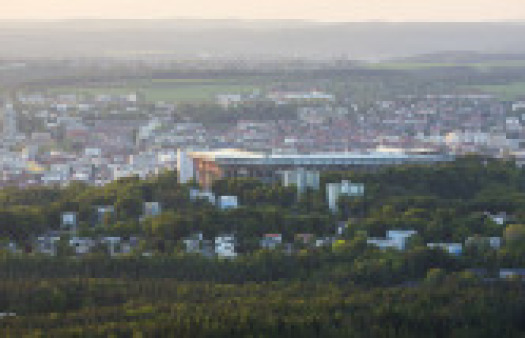 © view - die agentur Blick vom Humbergturm auf die Stadt Kaiserslautern. Vorne sieht man das Fritz-Walter-Stadion © view - die agentur
