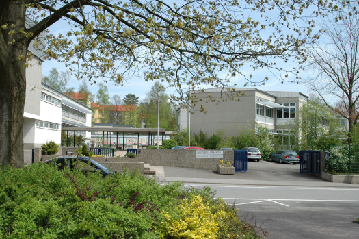 © Stadt Kaiserslautern Gebäude Grundschule Bännjerrück © Stadt Kaiserslautern